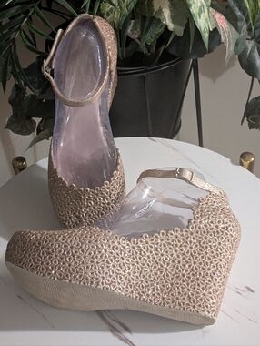 Victoria Adames Gold Wedge Sandals